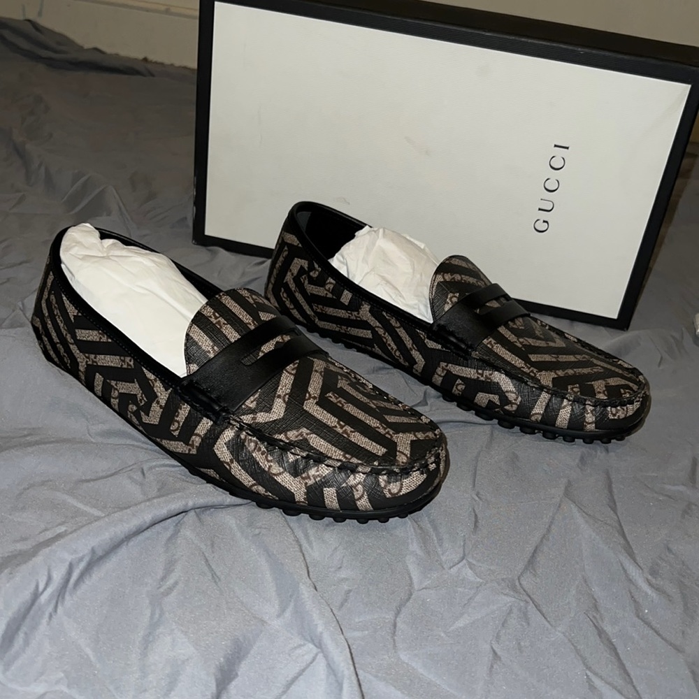 Mens Gucci loafers, size 45, brown/tan